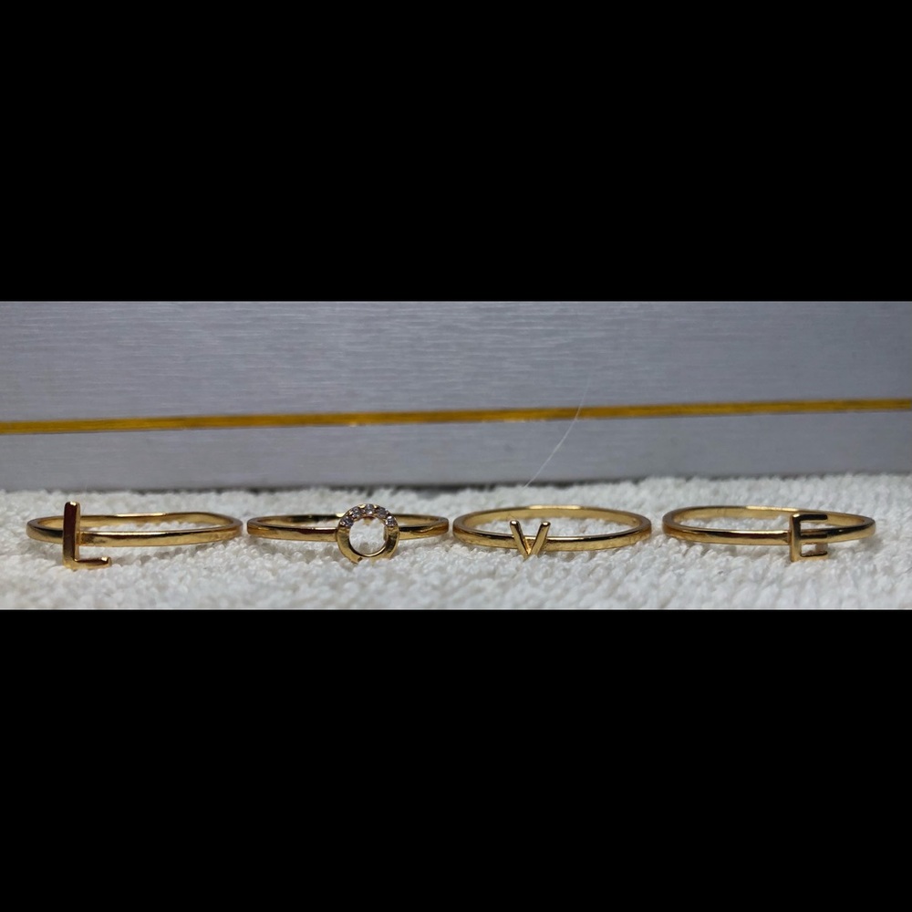 Stackable lettered rings - Picture 3 of 7